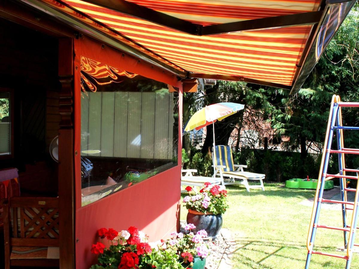 Pretty Bungalow In Neubukow With Garden, Roof Eksteriør bilde